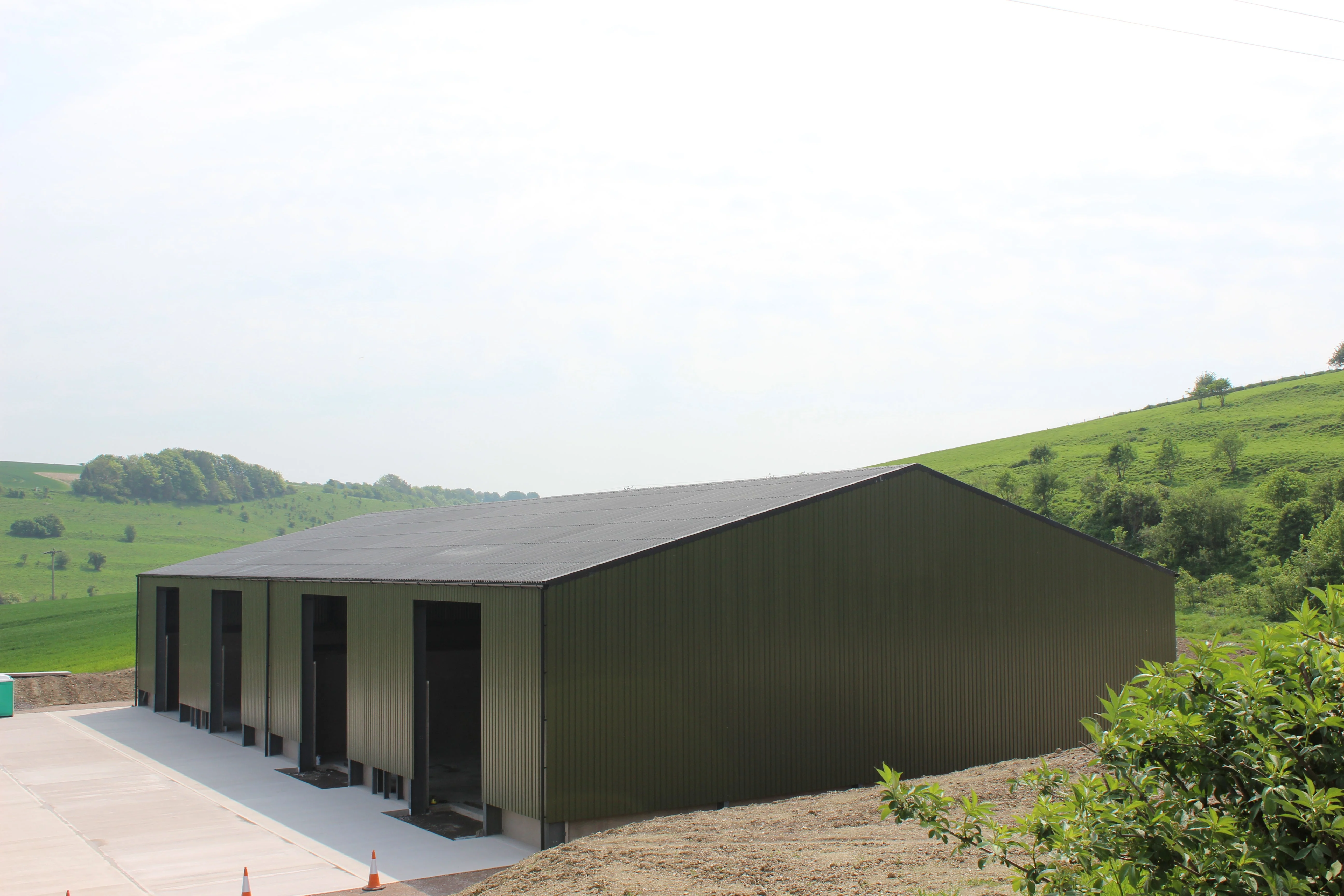 32/1000 Box Profile Sheeting 0.5 Polyester Paint Coated Roof Sheet Stock Lengths - Image 9
