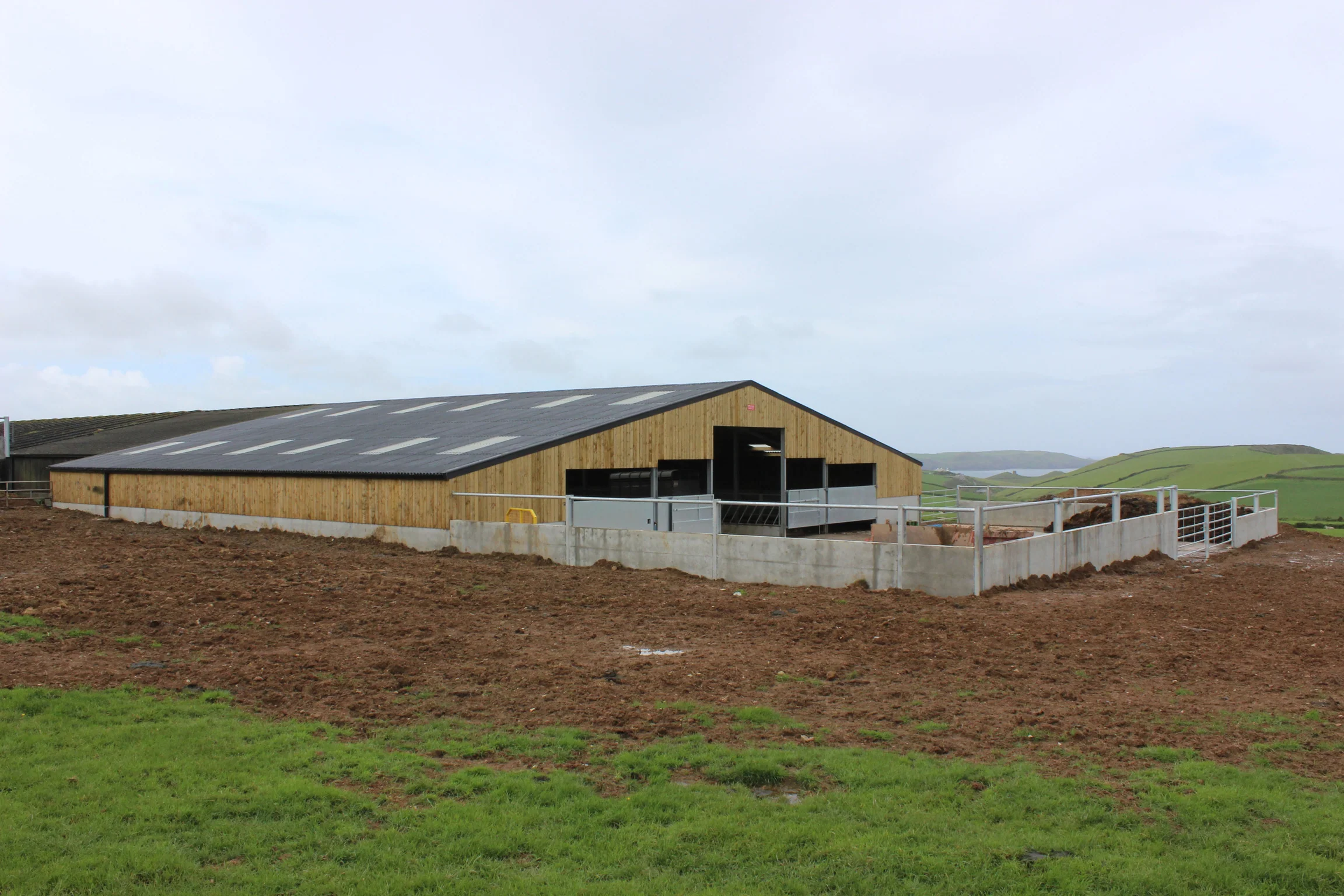 Fibre Cement Roof Sheet Big 6 Natural Grey - Image 9