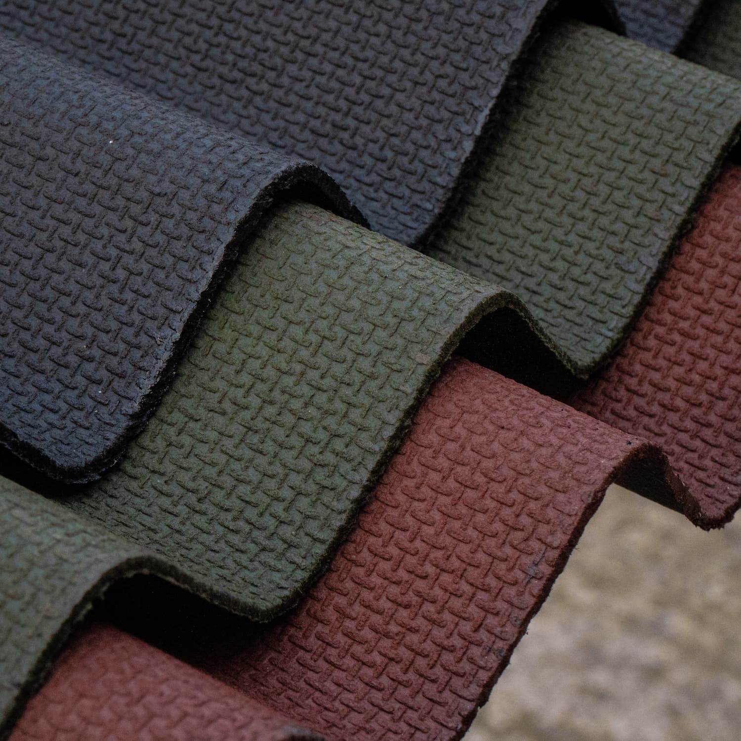 Corrugated Bitumen Roofing Sheet 930x2000mm - Image 8