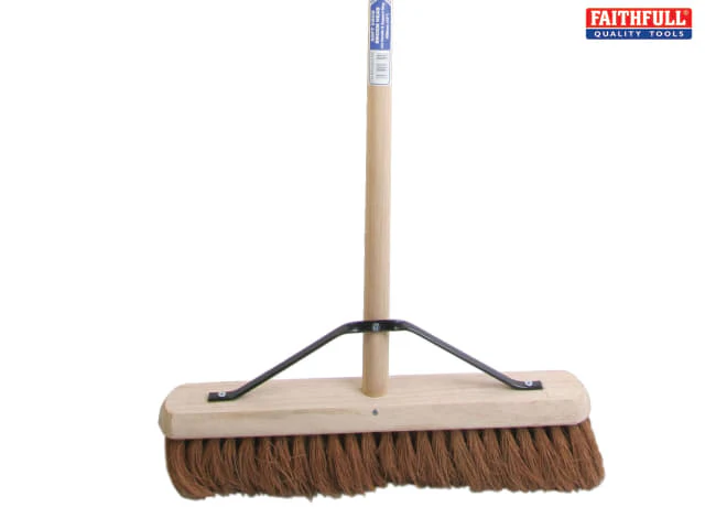 Soft Coco Broom 18in Handle & Stay